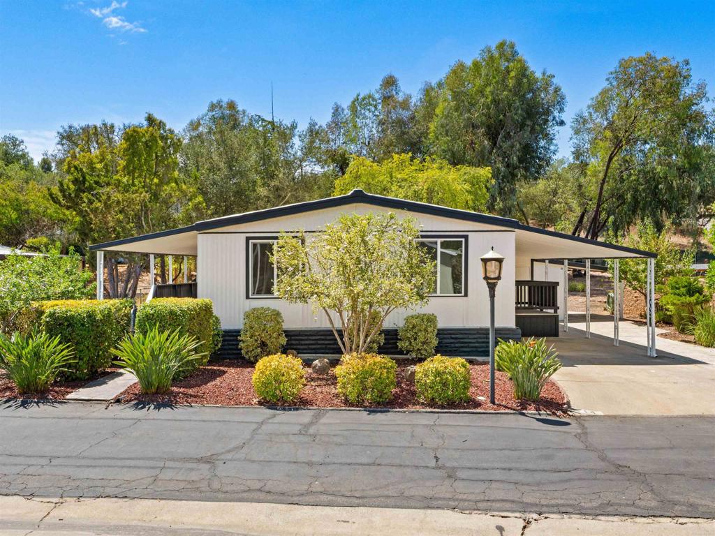 18218 Paradise Mtn Rd 14, Valley Center, CA 92082 — photo 1