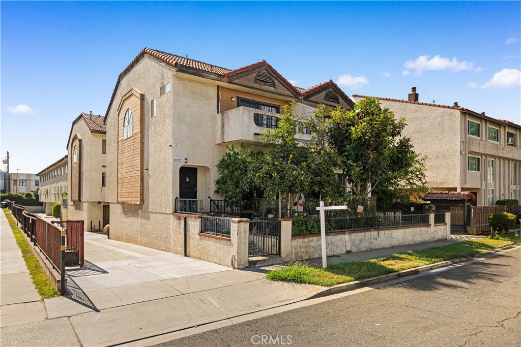317 N Lincoln Street B, Monterey Park, CA 91755 — photo 1