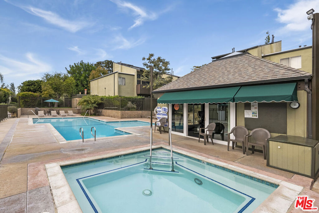 4915 Indian Wood Road 500, Culver City, CA 90230 — photo 1
