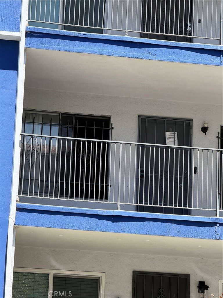 801 E 1st Street 10, Long Beach, CA 90802 — photo 1