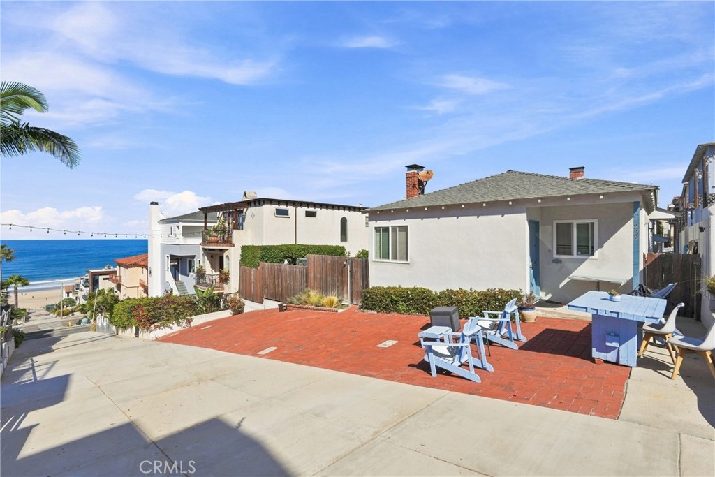 229 31st Street, Manhattan Beach, CA 90266 — photo 1