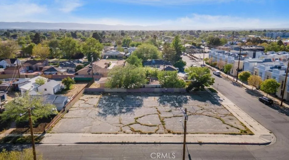706 W Milling St, Lancaster, CA 93534 — photo 1