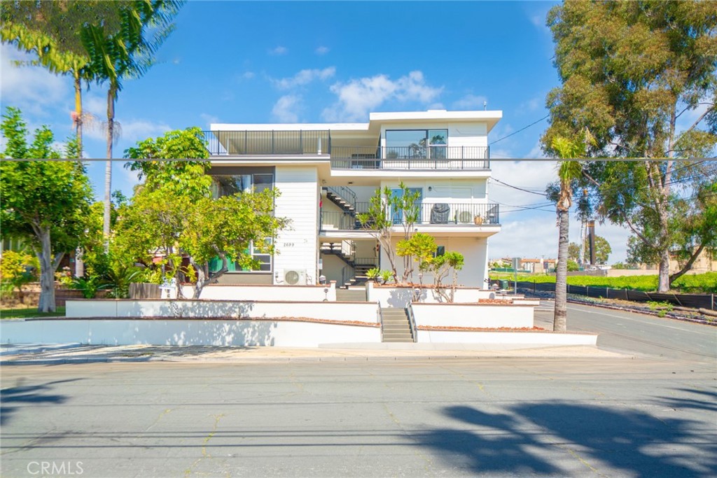 2699 E 20th, Signal Hill, CA 90755 — photo 1