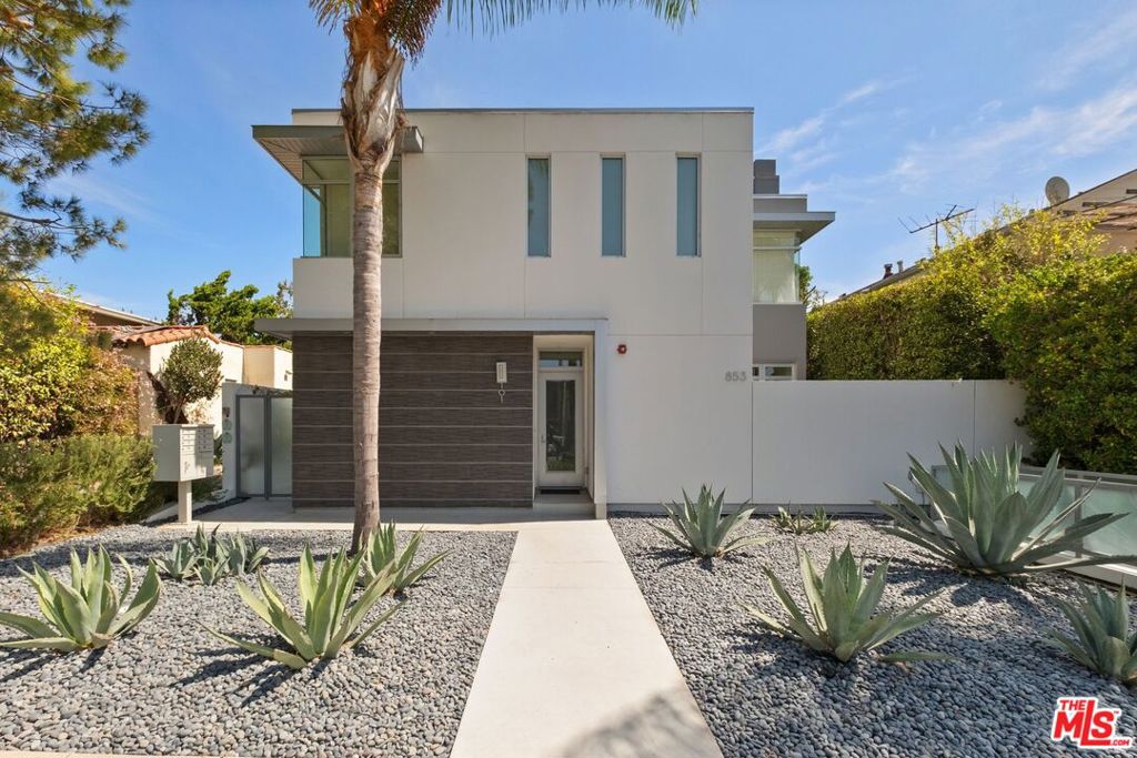 853 21st Street 104, Santa Monica, CA 90403 — photo 1