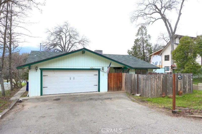 40632 Goldside, Oakhurst, CA 93644 — photo 1