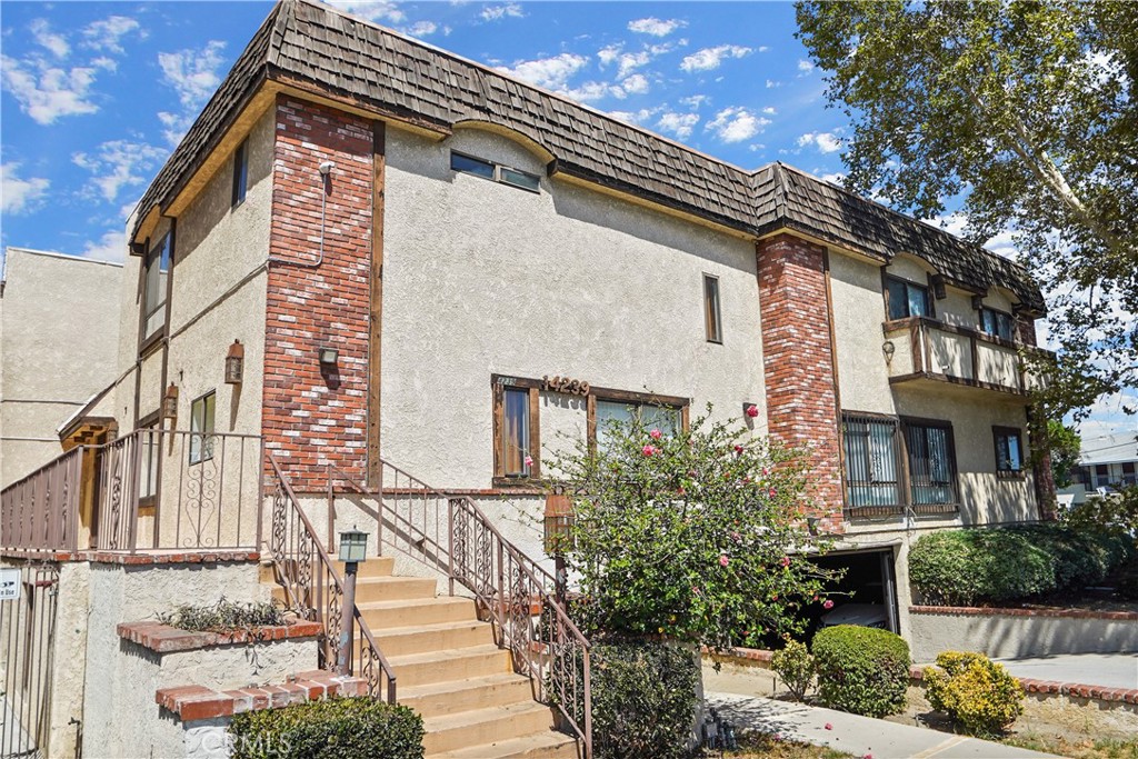 14239 Sherman Way 3, Van Nuys, CA 91405 — photo 1