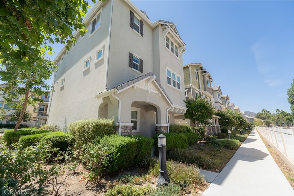 9110 Foster, Chatsworth, CA 91311 — photo 1
