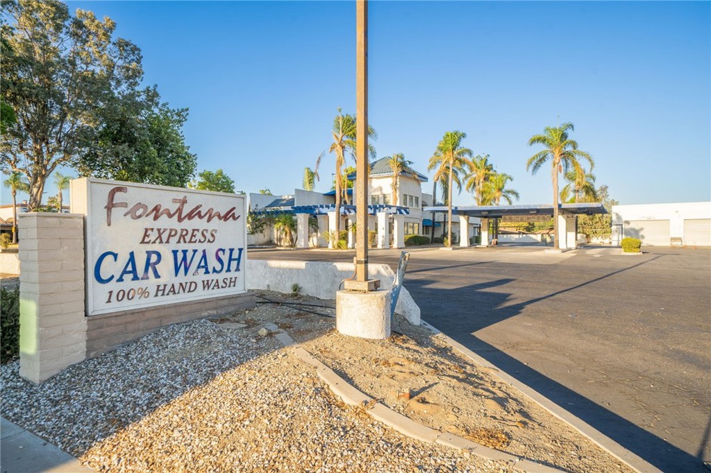 9617 Sierra Ave, Fontana, CA 92335 — photo 1