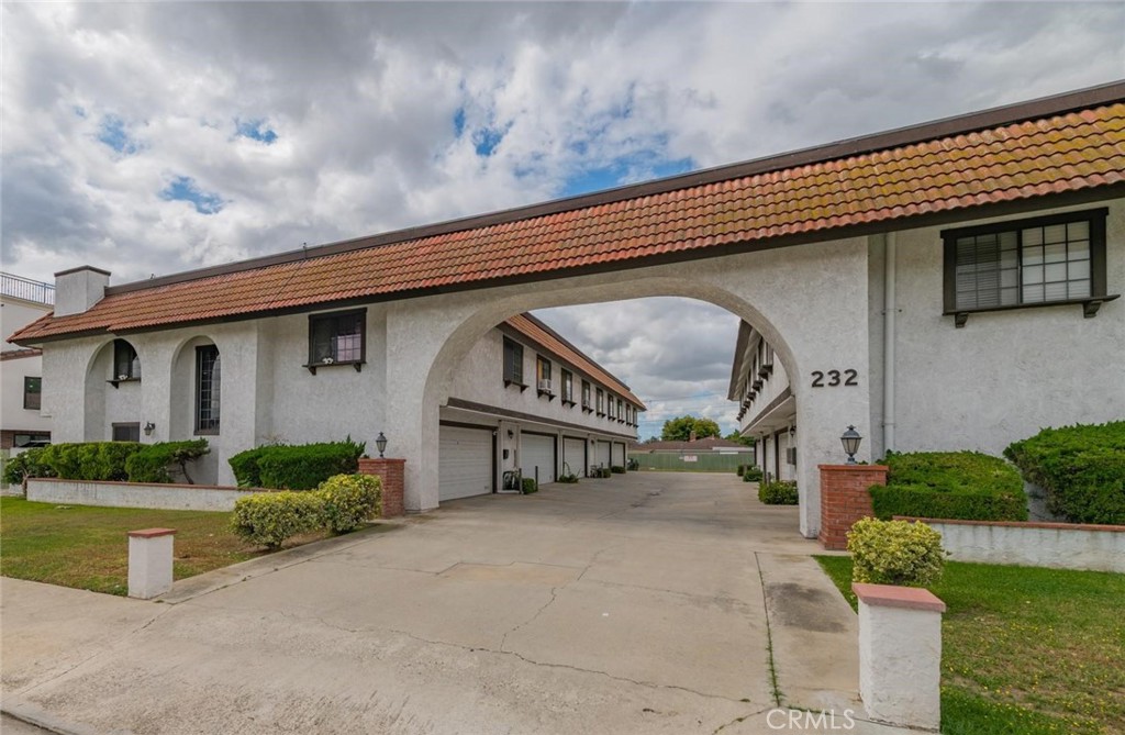 232 W Mission C, San Gabriel, CA 91776 — photo 1