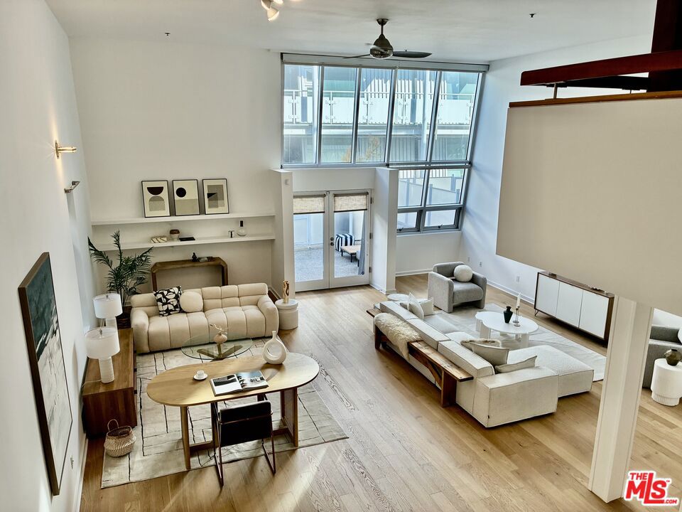 615 Hampton Drive C101, Los Angeles, CA 90291 — photo 1