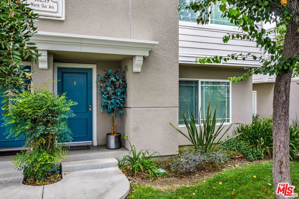 10239 White Oak Avenue 1, Los Angeles, CA 91325 — photo 1