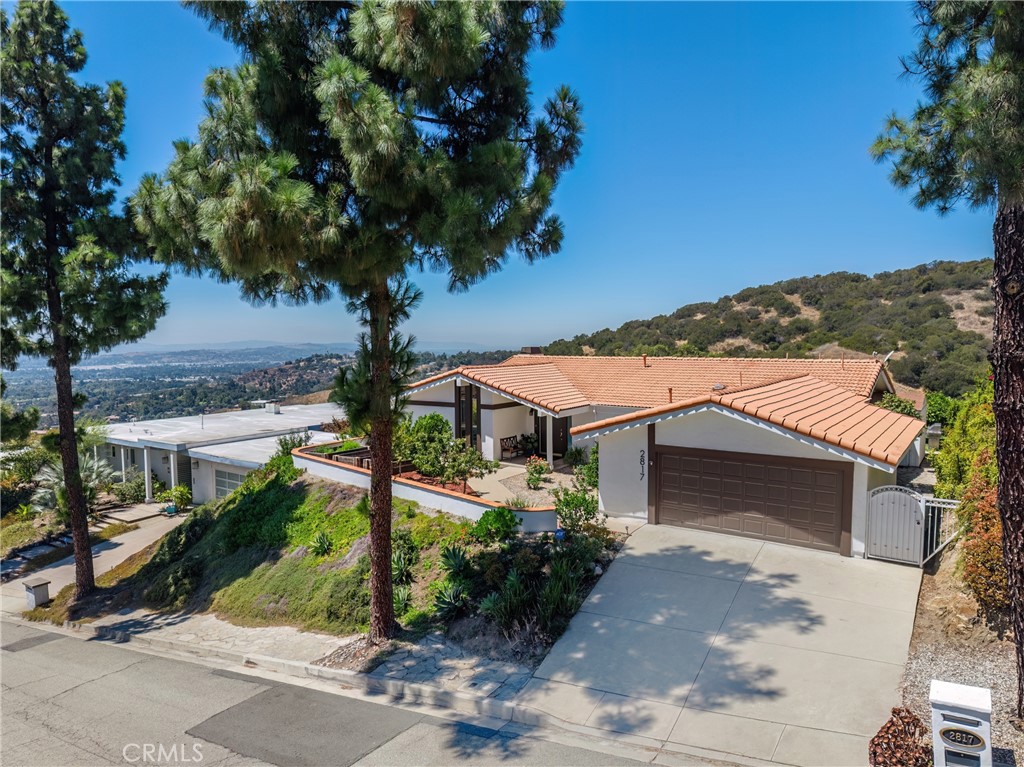2817 N Mountain Avenue, Claremont, CA 91711 — photo 1