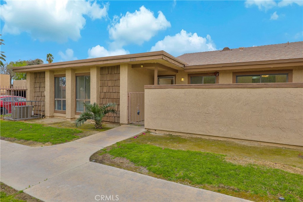 45546 Aladdin Street B101, Indio, CA 92201 — photo 1