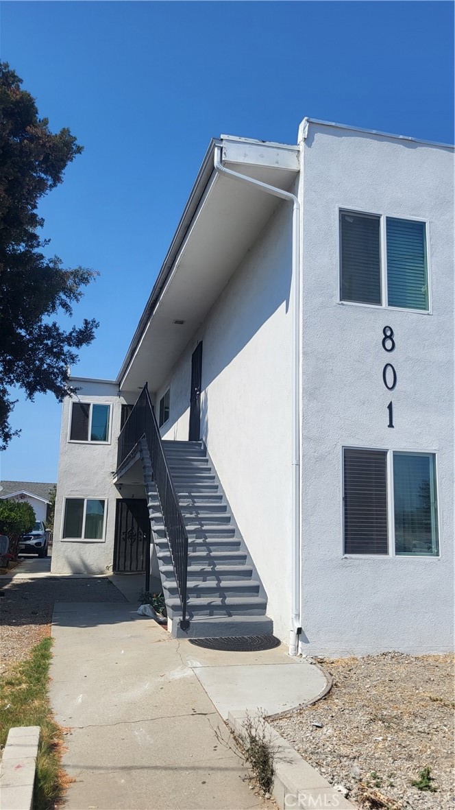 801 W F Street, Wilmington, CA 90744 — photo 1