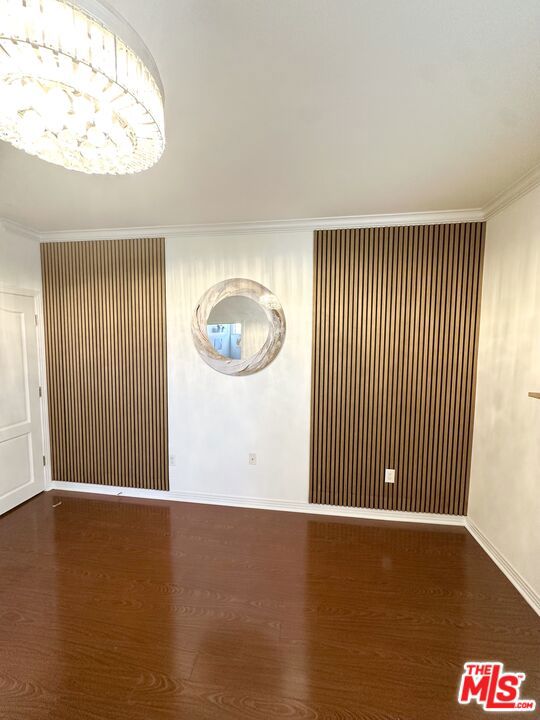 1025 Dewey Avenue 205, Los Angeles, CA 90006 — photo 1