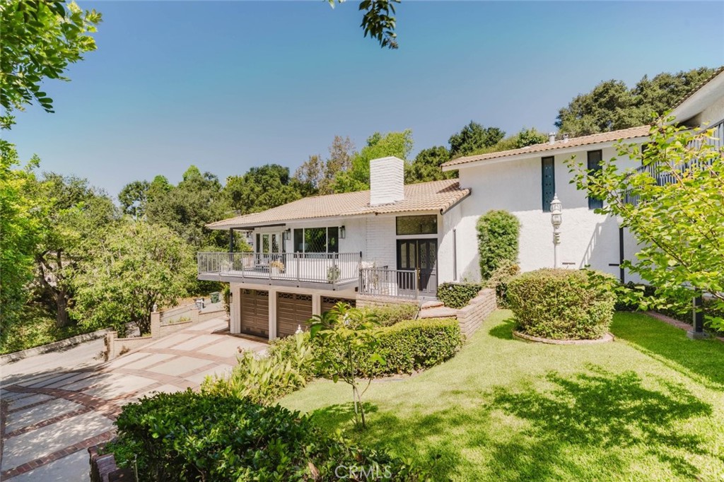142 Crescent Glen Drive, Glendora, CA 91741 — photo 1