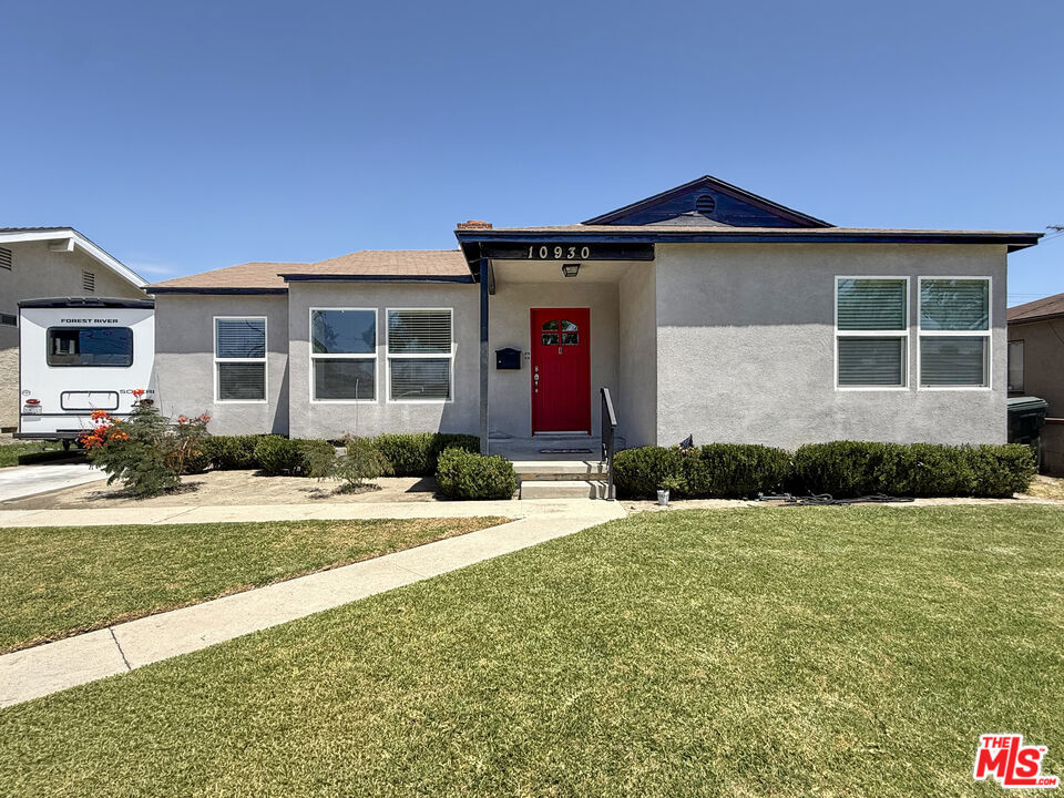 10930 Crossdale Avenue, Downey, CA 90241 — photo 1