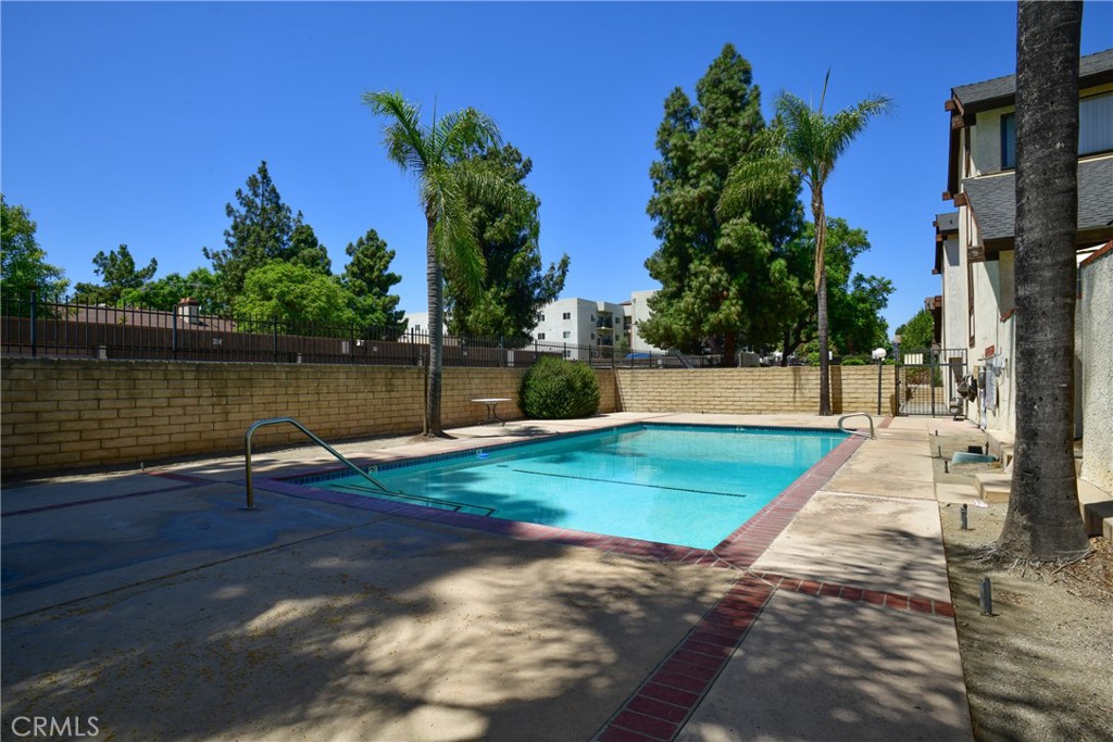 9601 Sylmar Avenue 1, Panorama City, CA 91402 — photo 1