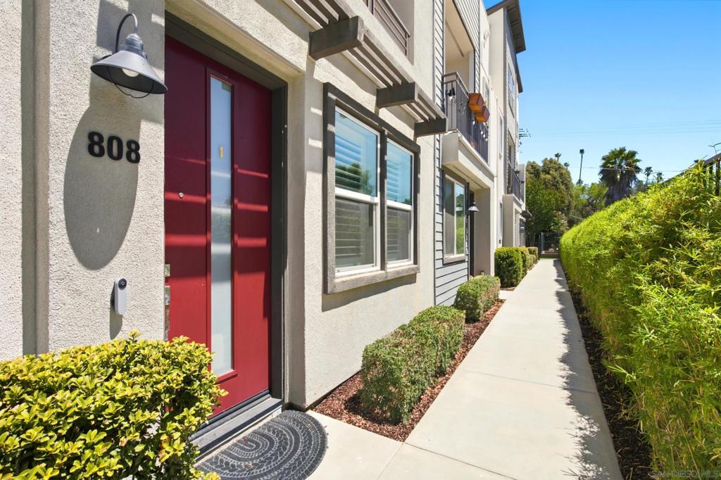 2572 S Escondido Blvd 808, Escondido, CA 92025 — photo 1