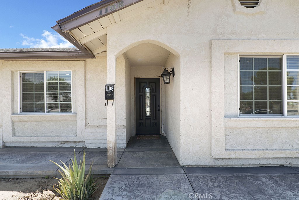 1108 E Lancaster, Lancaster, CA 93535 — photo 1