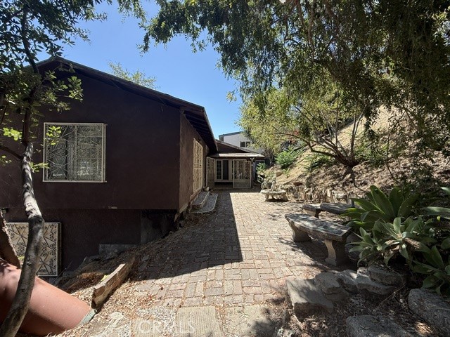 2540 Onyx, Los Angeles, CA 90032 — photo 1