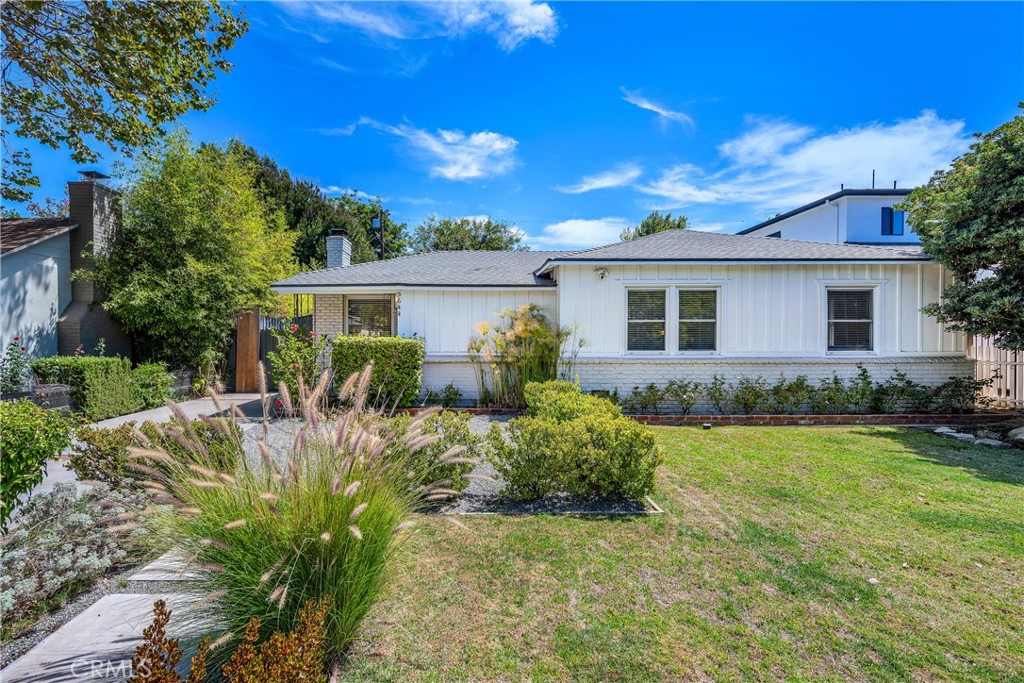 5644 Tobias Avenue, Sherman Oaks, CA 91411 — photo 1