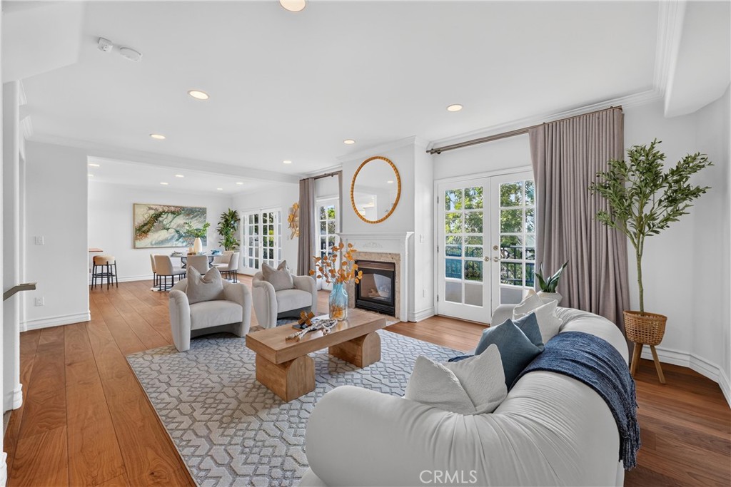 1820 Holmby Ave 1, Los Angeles, CA 90025 — photo 1