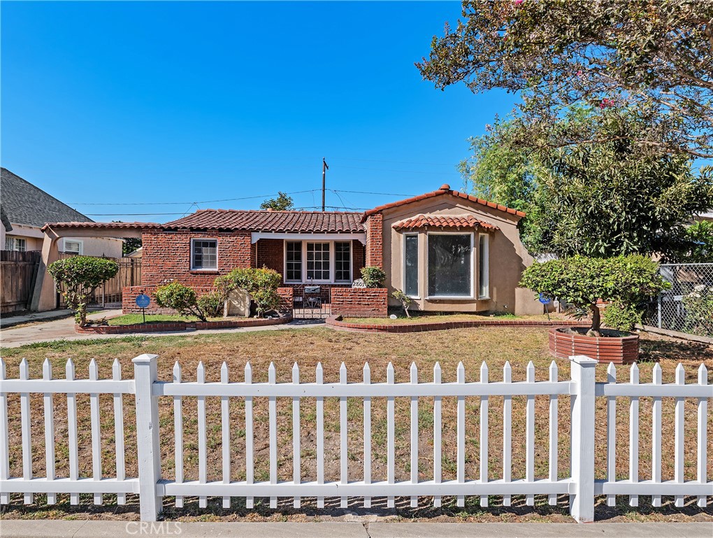 2801 Cudahy, Huntington Park, CA 90255 — photo 1