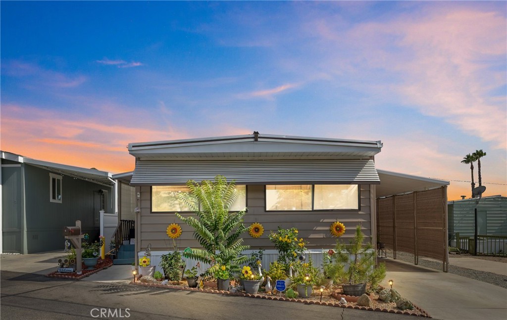 1700 S State Street 6, Hemet, CA 92543 — photo 1