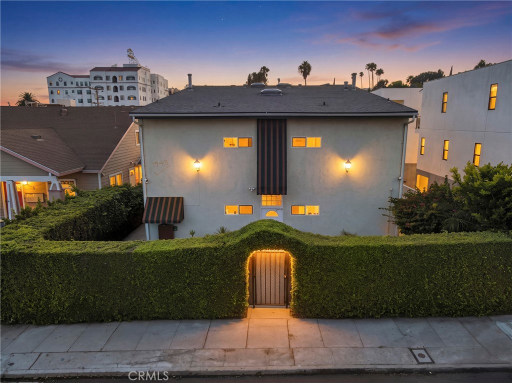 1943 Vista Del Mar, Los Angeles, CA 90068 — photo 1