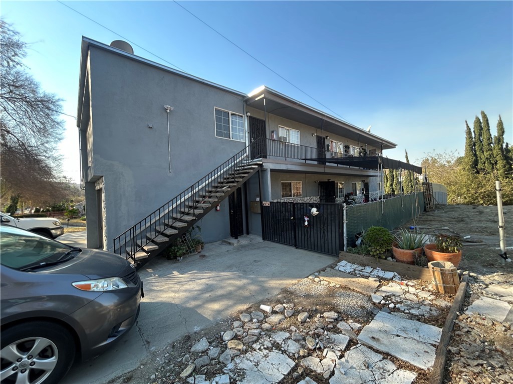 3753 Harriman, Los Angeles, CA 90032 — photo 1