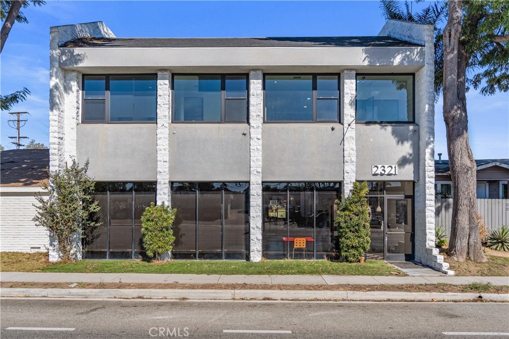 2321 Torrance Boulevard 2, Torrance, CA 90501 — photo 1