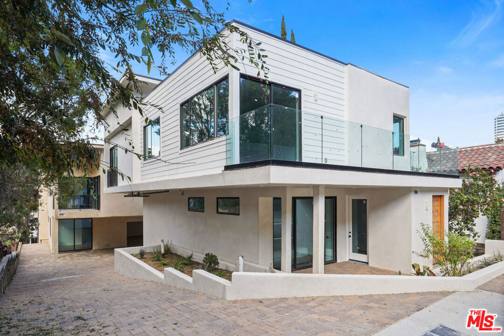 3688 Fredonia Drive, Los Angeles, CA 90068 — photo 1