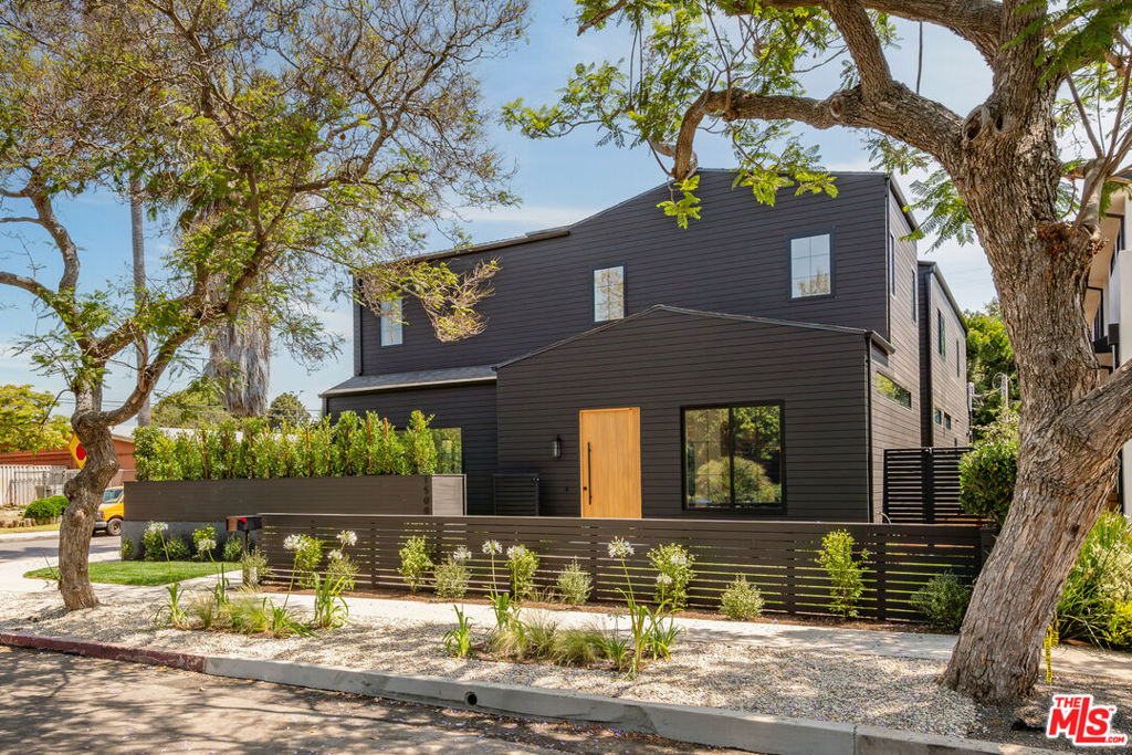 1500 Louella Avenue, Los Angeles, CA 90291 — photo 1