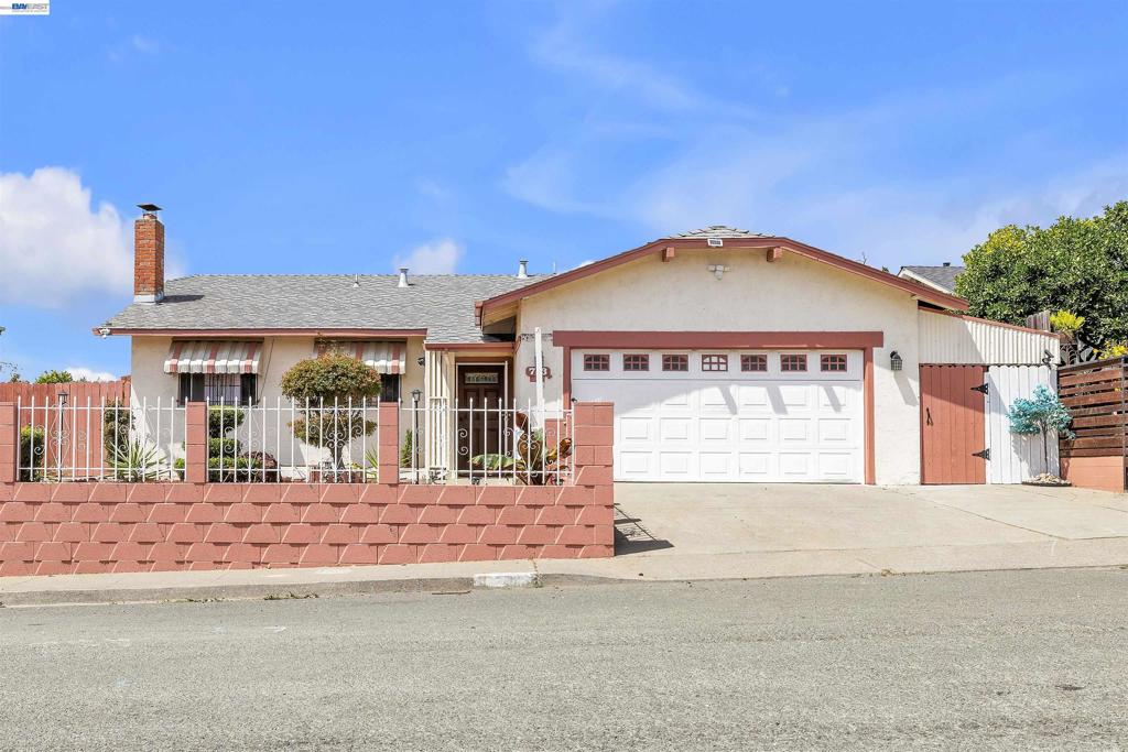 713 Falcon Drive, Vallejo, CA 94589-3711 — photo 1