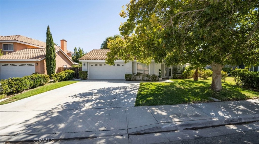 44440 Avenida Del Rio, Lancaster, CA 93535 — photo 1