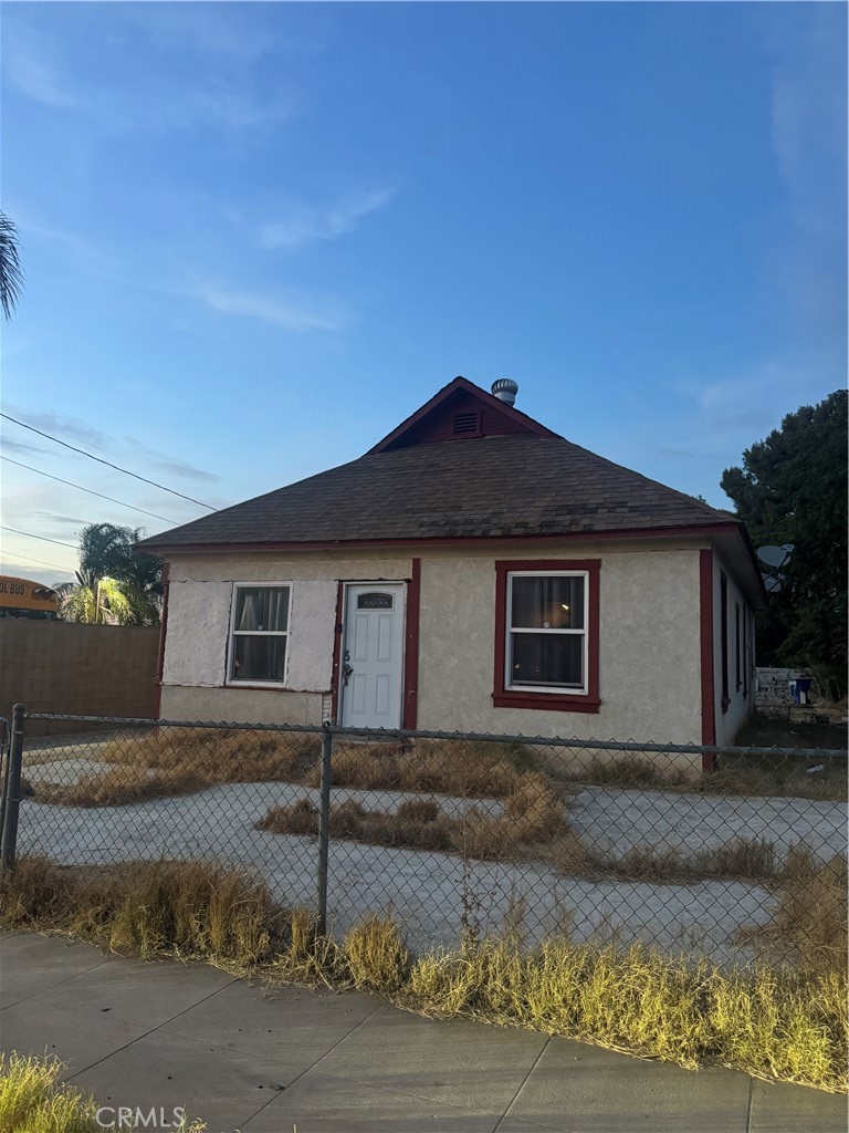 3073 Date, Riverside, CA 92507 — photo 1