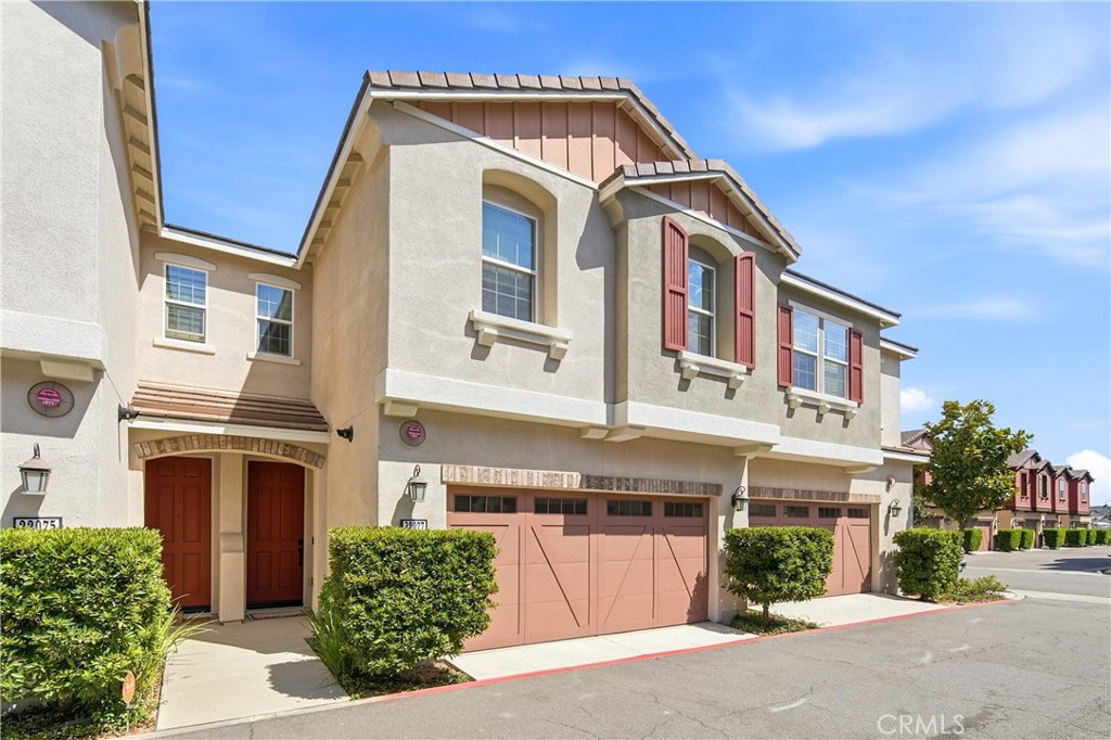 22077 Barrington, Saugus, CA 91350 — photo 1