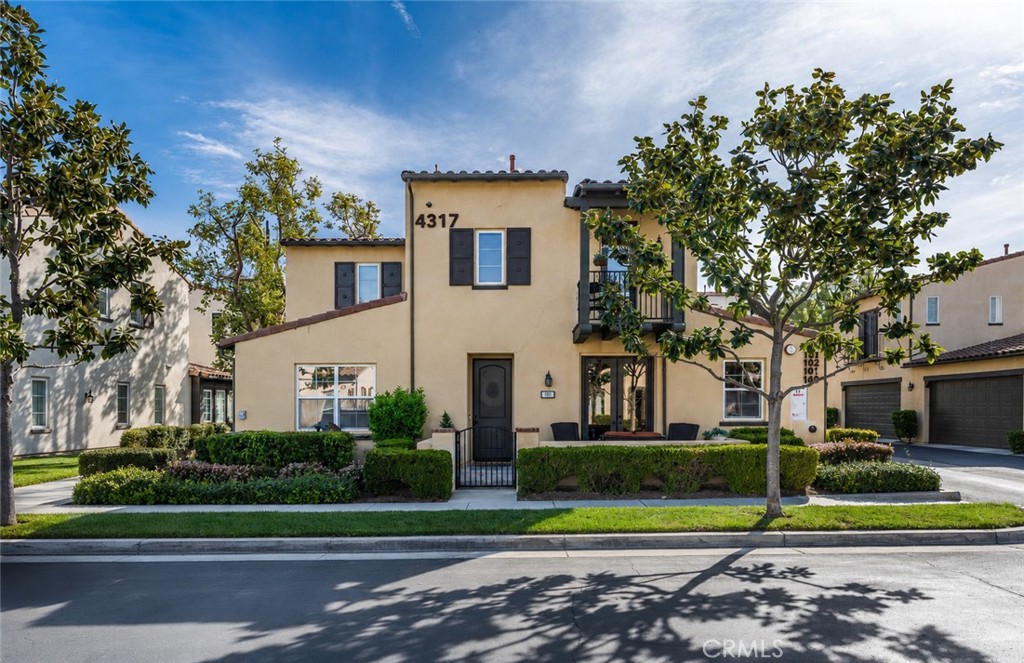 4317 Junction 101, Corona, CA 92883 — photo 1