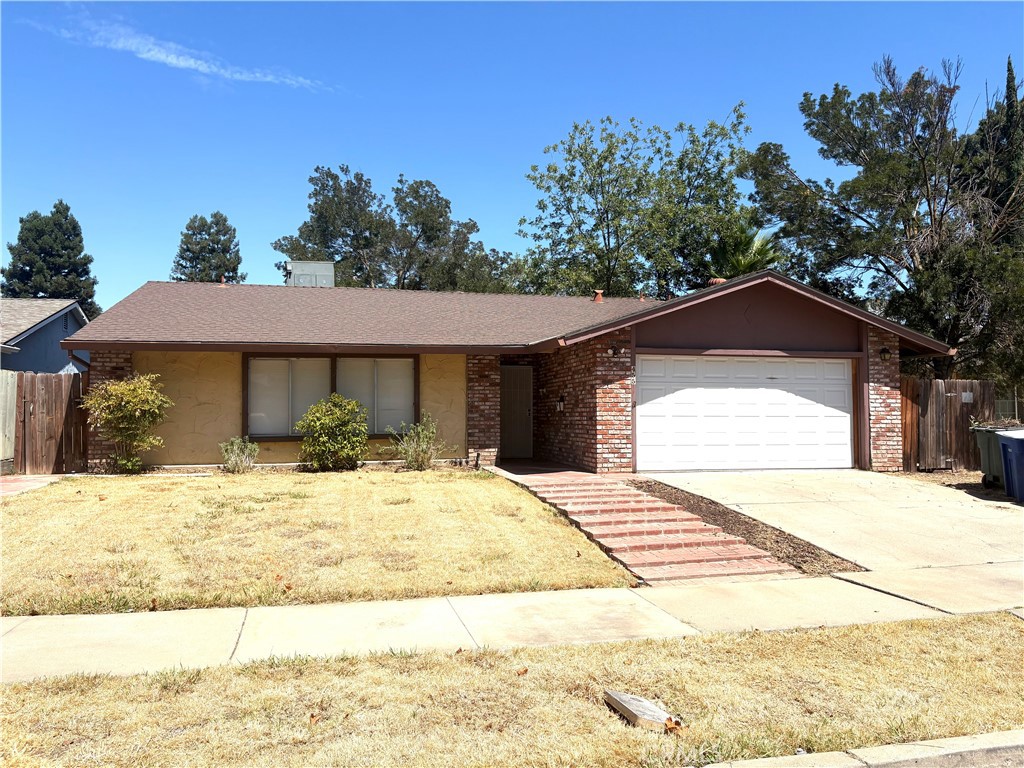 455 Columbia, Merced, CA 95340 — photo 1