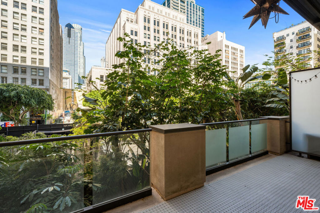 460 S Spring Street 205, Los Angeles, CA 90013 — photo 1