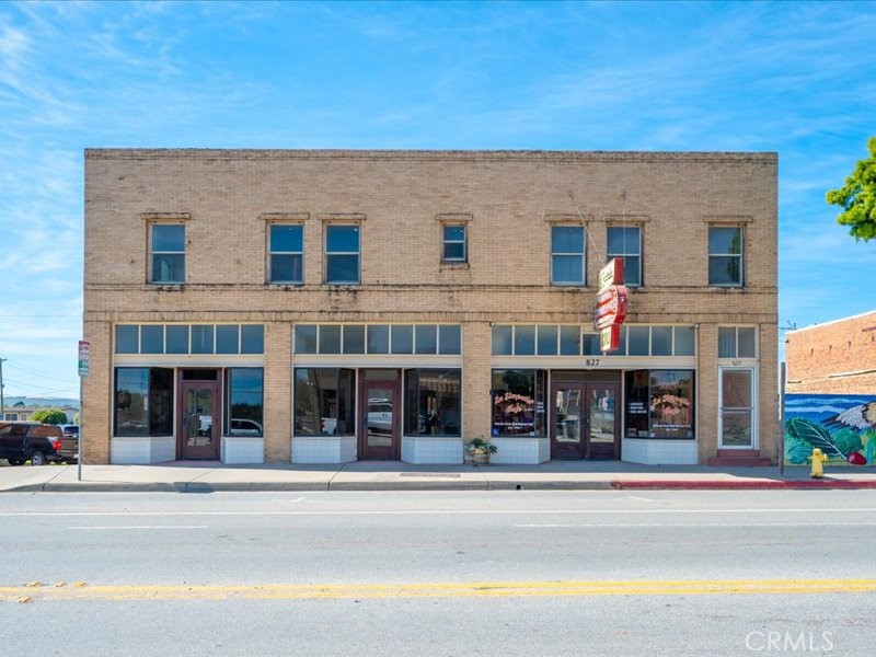 823 Guadalupe