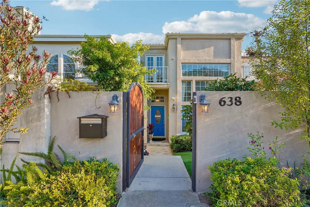 638 Rosecrans Avenue, Manhattan Beach, CA 90266 — photo 1