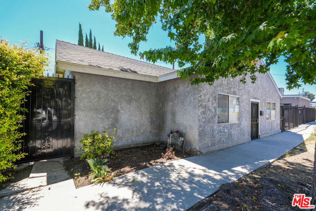 4424 Alumni Avenue, Los Angeles, CA 90041 — photo 1