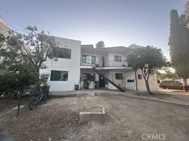 5210 Oakland, Los Angeles, CA 90032 — photo 1