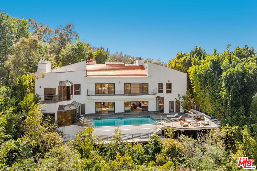 11955 Pinnacle Place, Beverly Hills, CA 90210 — photo 1