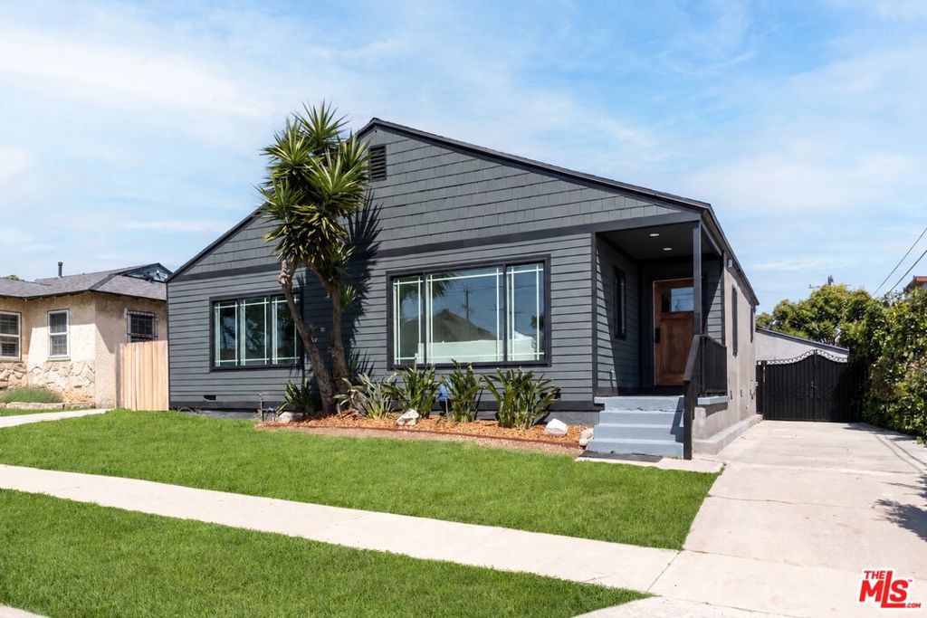 10516 Cimarron Street, Los Angeles, CA 90047 — photo 1