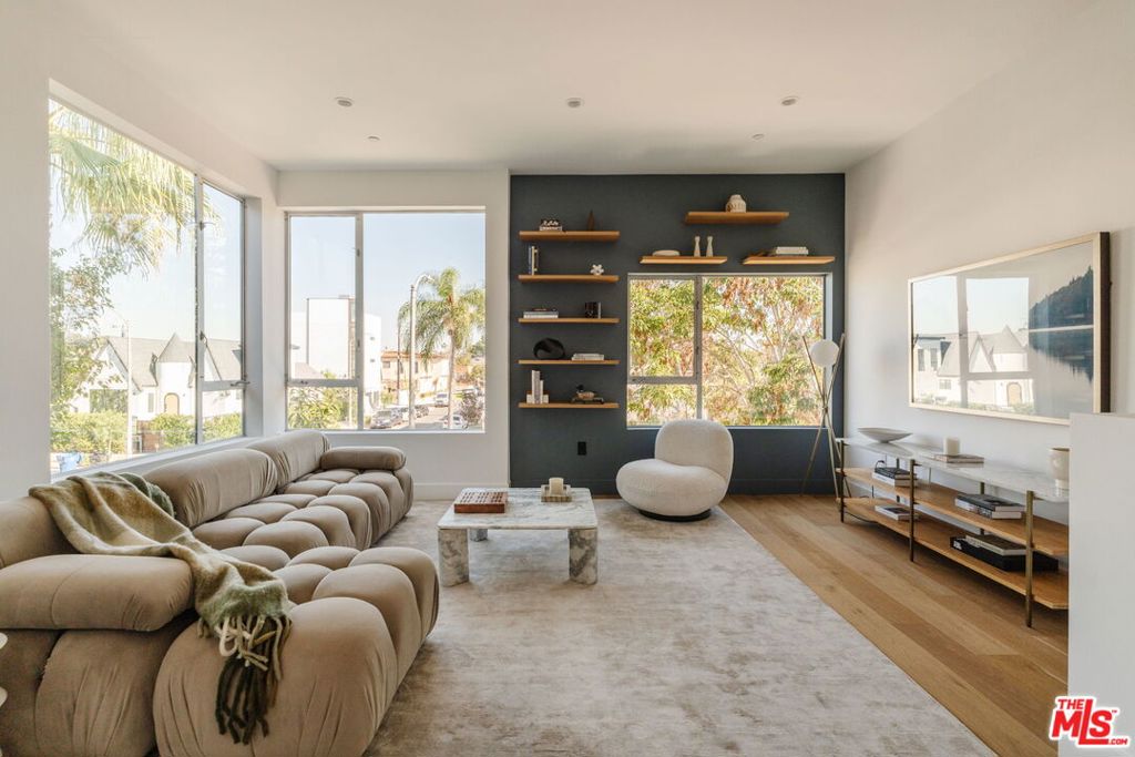 5036 W Pickford Street, Los Angeles, CA 90019 — photo 1