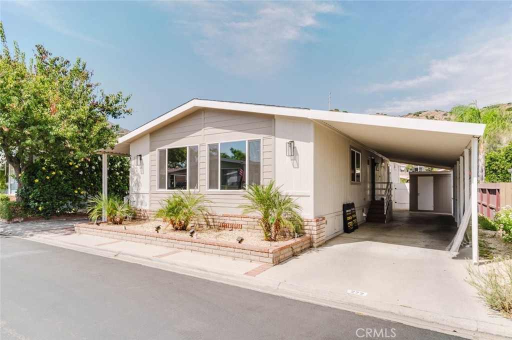 15455 Glenoaks Boulevard 272, Sylmar, CA 91342 — photo 1