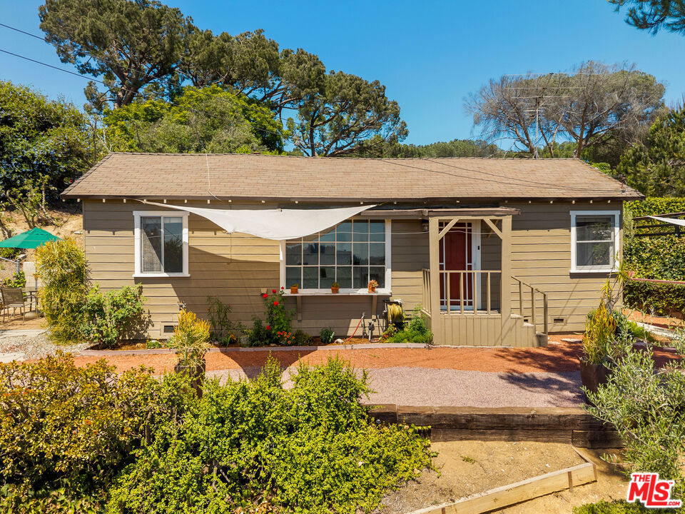 3104 Roderick Place, Los Angeles, CA 90065 — photo 1